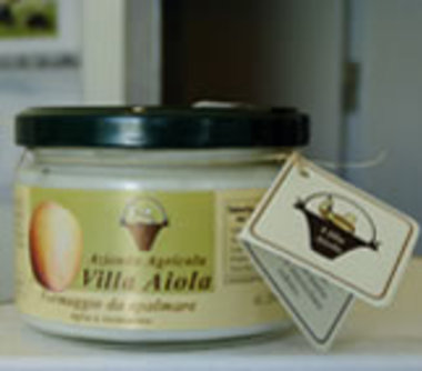 Creme - Villa Aiola